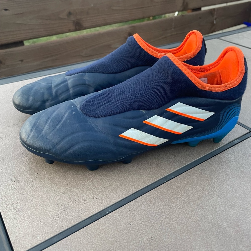 Adidas Youth Soccer Cleats Size 6